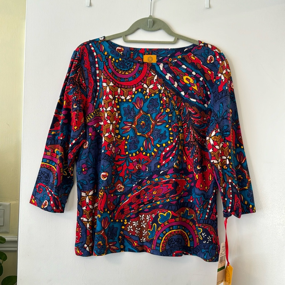 Ruby Rd. Print top. - Picture 1 of 2